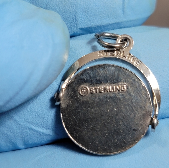 Vintage 925 Sterling Silver Blue Enamel Opryland USA  Spinner Charm - Picture 3 of 3